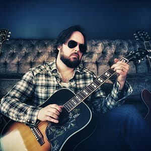 Sean Anthony Sullivan singing live